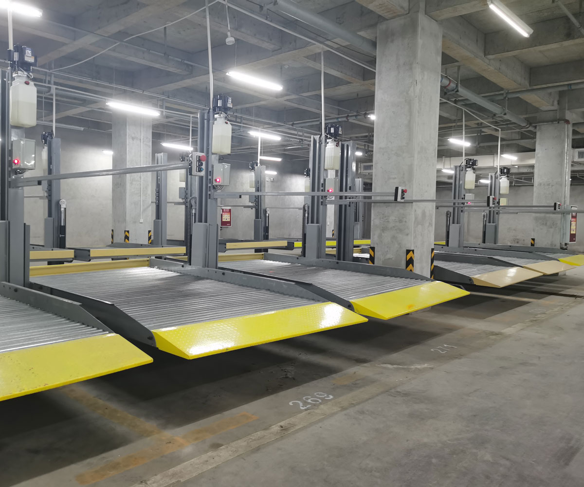 凱里市四柱式機械式停車設備過驗收