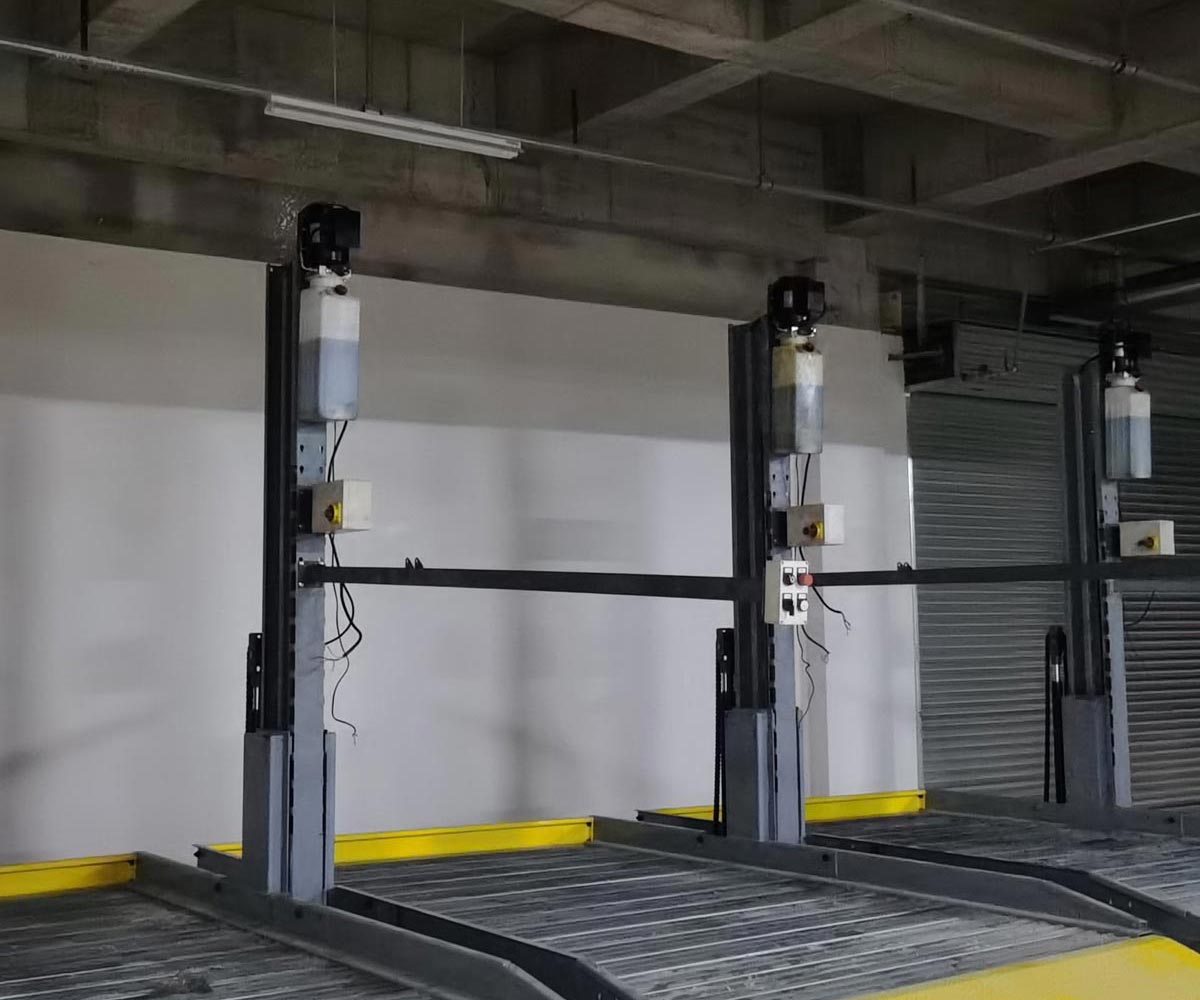 雙柱簡易升降類立體停車庫安裝.jpg